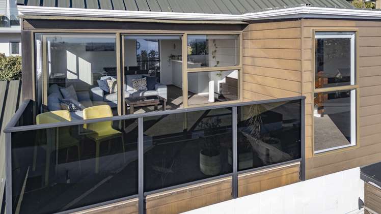 1/53 Parklands Drive Huntsbury_6