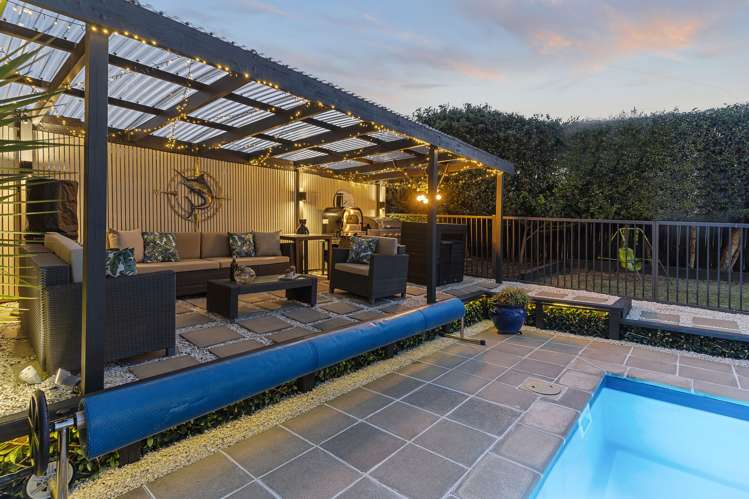 21 Fratley Avenue Farm Cove_23