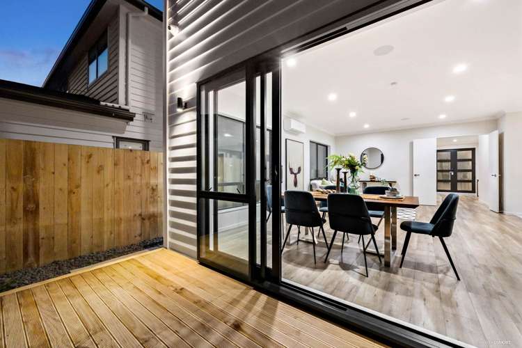 51 Bushfield Drive Flat Bush_15