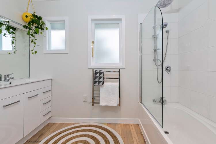 9 Devon Street Te Atatu South_14