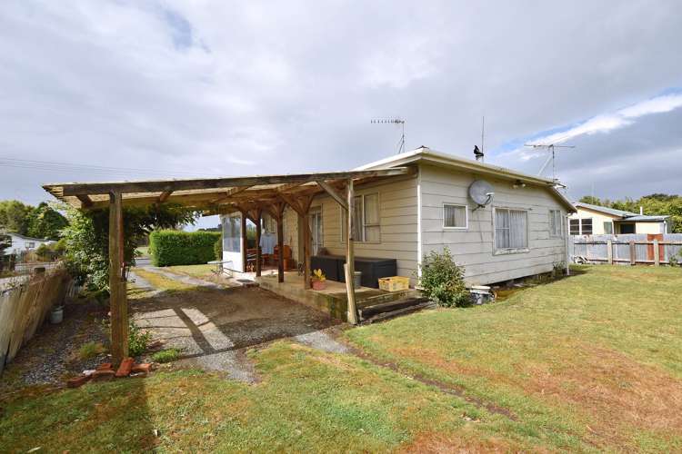 16 Leader Street Riverton_14
