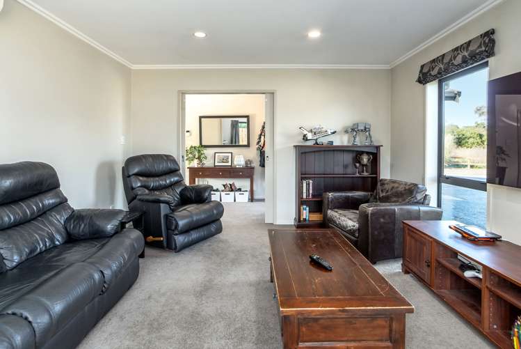 62 Woodward Street Featherston_5