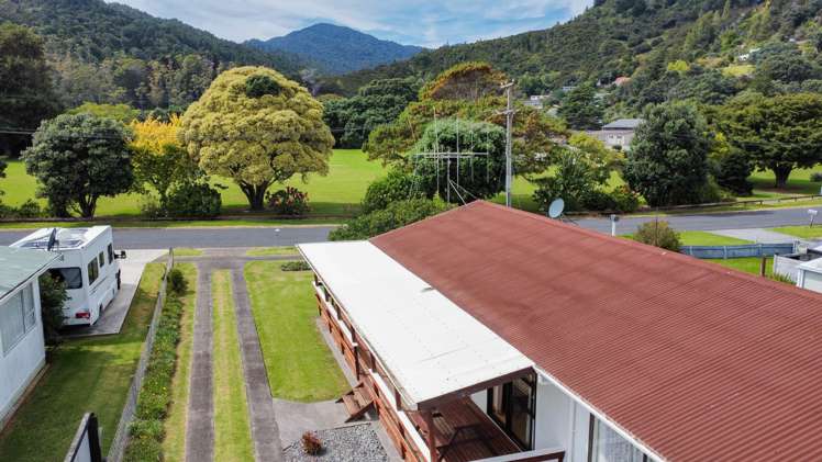 35 West Crescent Te Puru_28