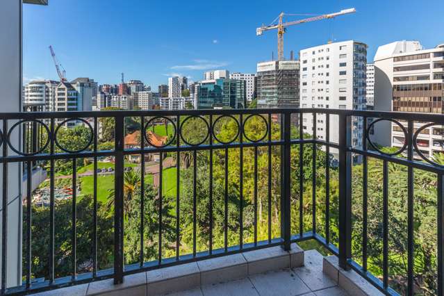 5n/100 Greys Avenue Auckland Central_1