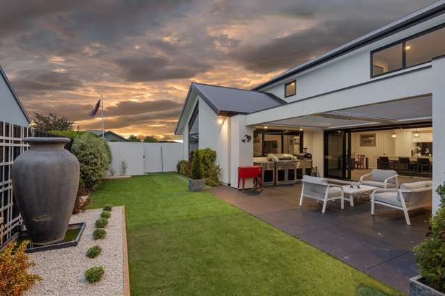 27 Carnaveron Drive Lincoln_2