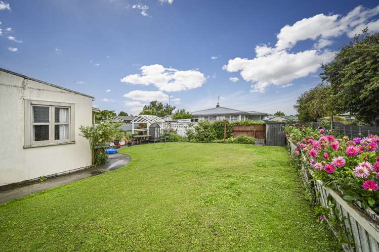 607 Oak Road Akina_11