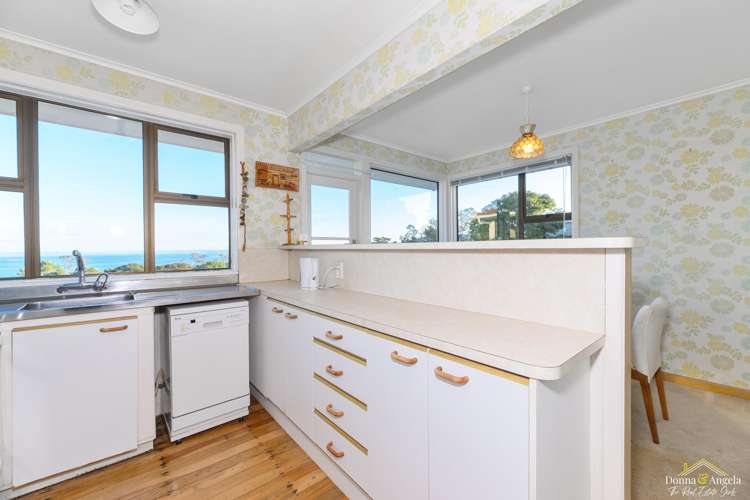 3 Gill Crescent Blockhouse Bay_4