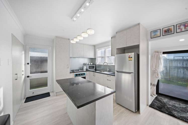 26C Christmas Road_3