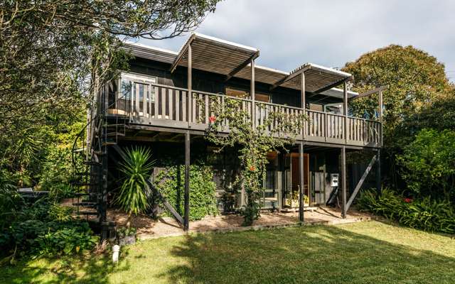 37 Alison Road Surfdale_1