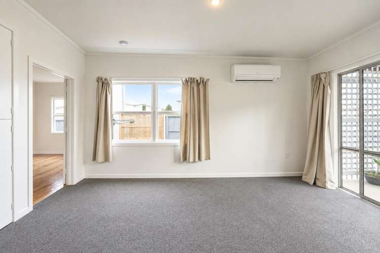 3/3 Littler Street Hamilton East_3