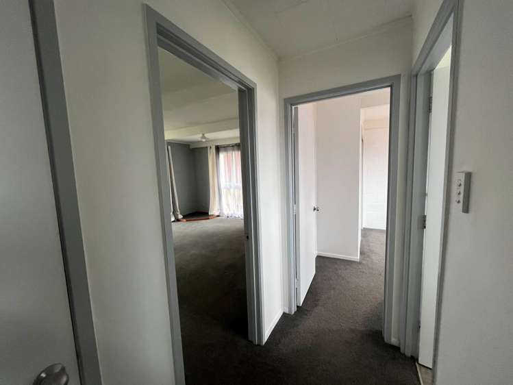 1/1 Corrella Road Belmont_14