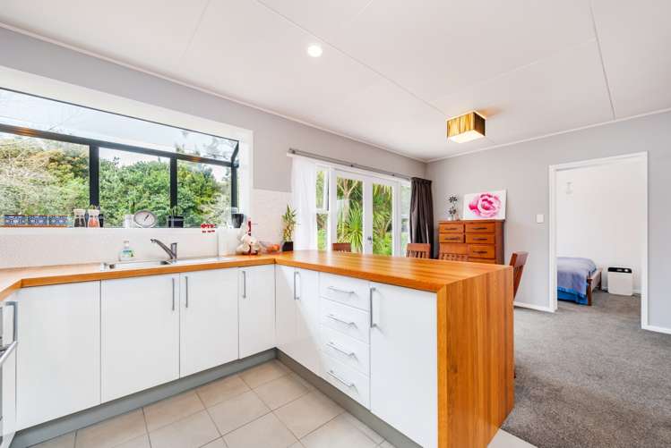 2/45 Cron Avenue Te Atatu South_7