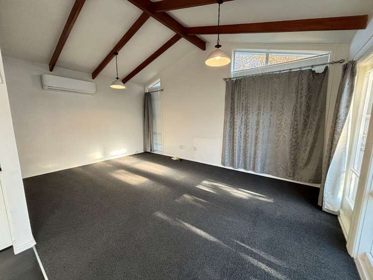 35 Bermuda Drive Hornby_2