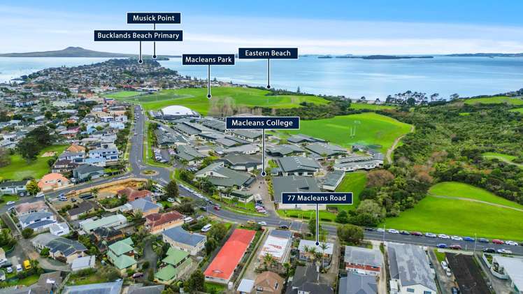 77 Macleans Road Bucklands Beach_13