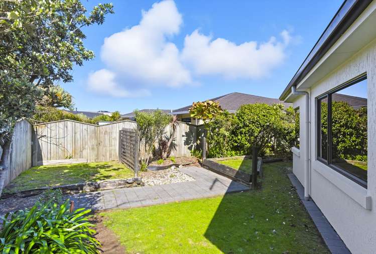2 Quadrant Heights Paraparaumu_26