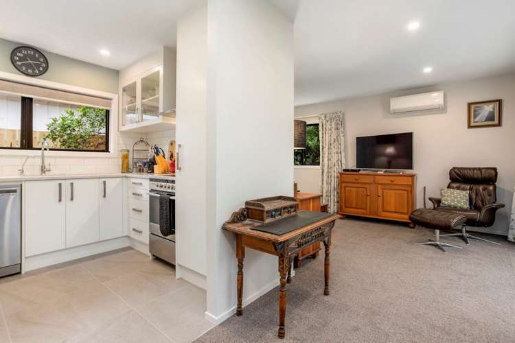 3/255 Meola Road Point Chevalier_3