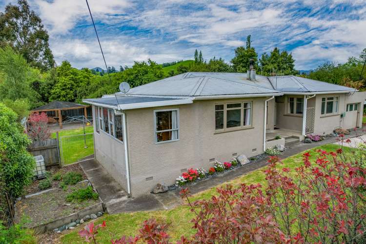 140 Whitby Road Wakefield_17