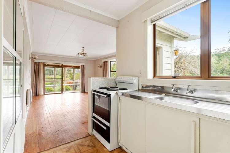 901 West Coast Road_3