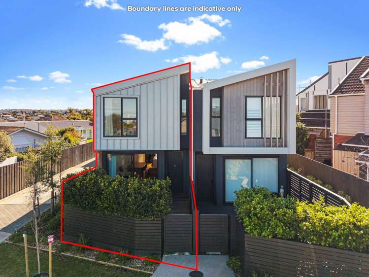 31/82 East Coast Road Milford_12