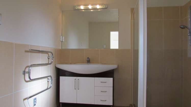 3a Tye Road Hillcrest_11