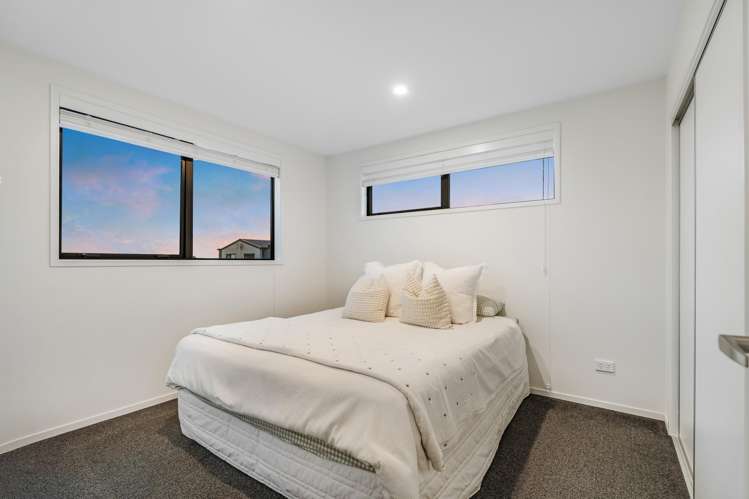 17 Pukanui Avenue Totara Park_8