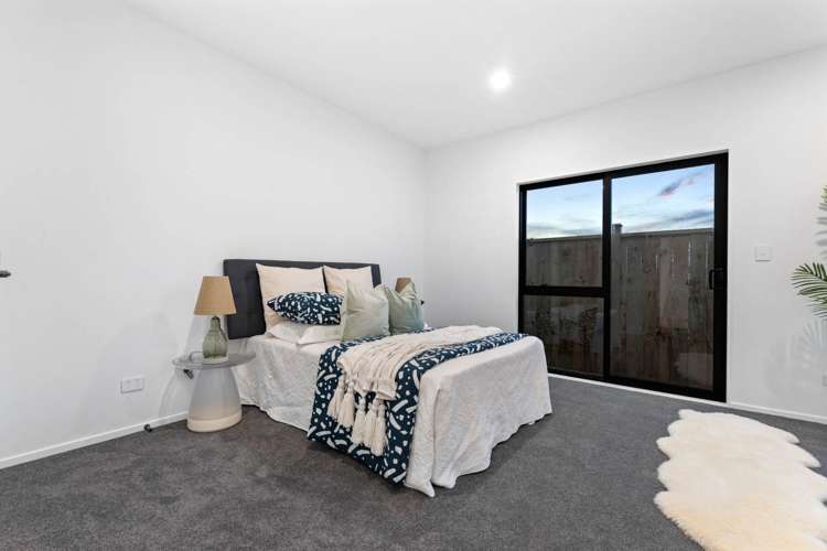 32 Streamview Way Long Bay_16