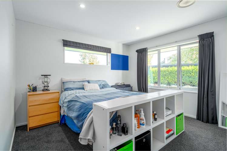 6 Mullion Lane Burwood_13