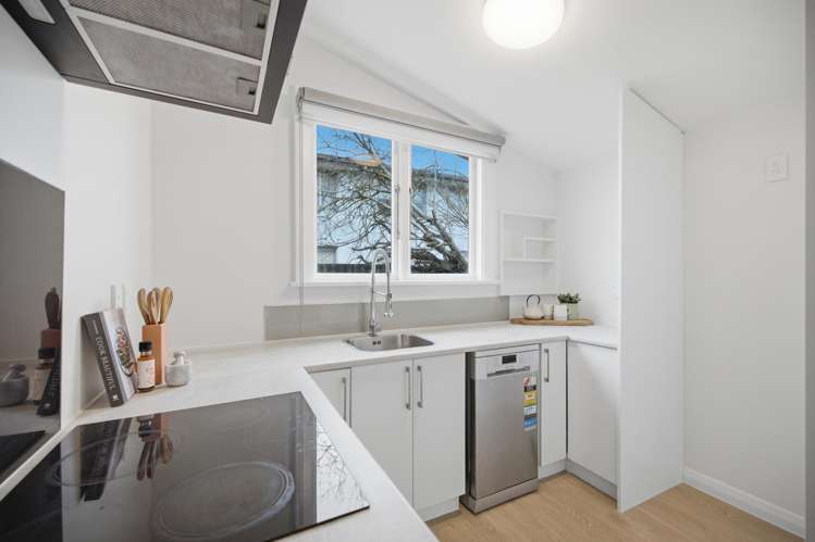 48 North Avon Road Richmond_13