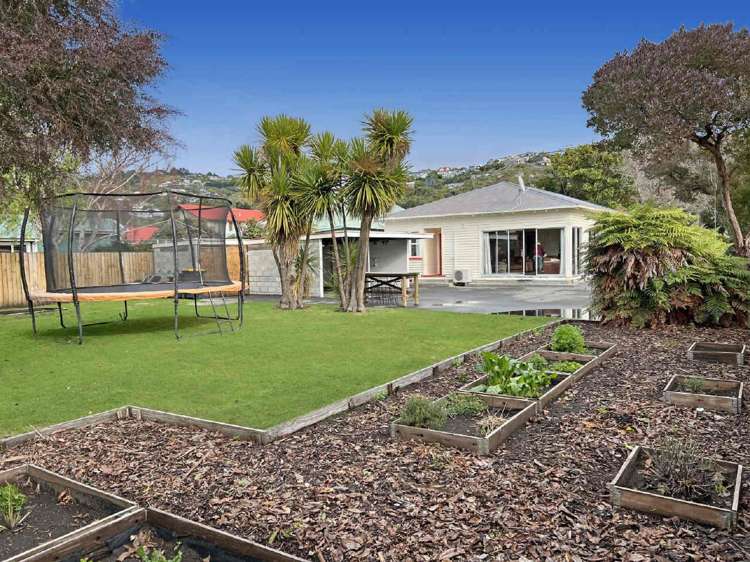 20 Celia Street Redcliffs_15