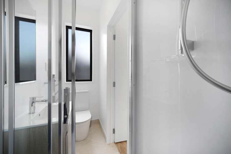 5/233 Great North Road Henderson_6