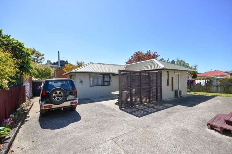 15 Coughtrey Street Saint Clair_19