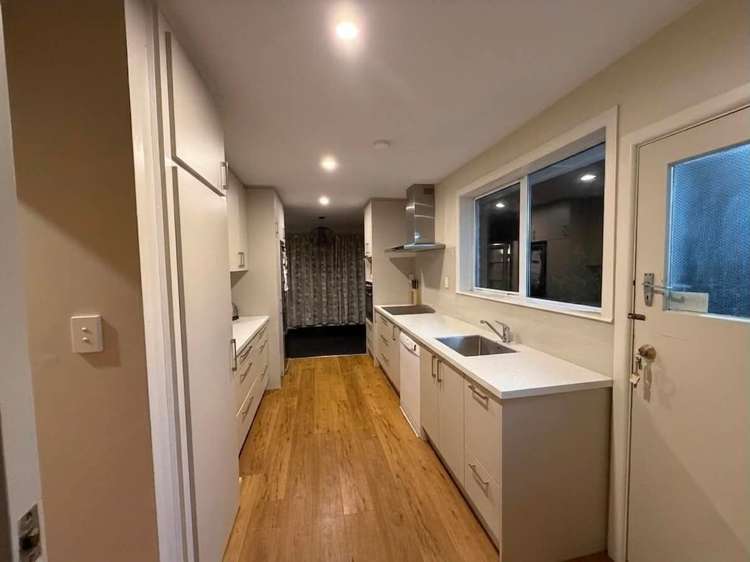 82 Teesdale Street Burnside_10