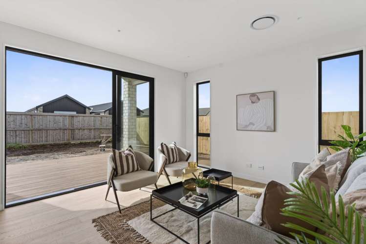 16 Beveridge Road One Tree Point_14