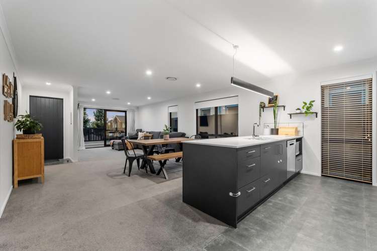 20 Empire Crescent Papamoa_2