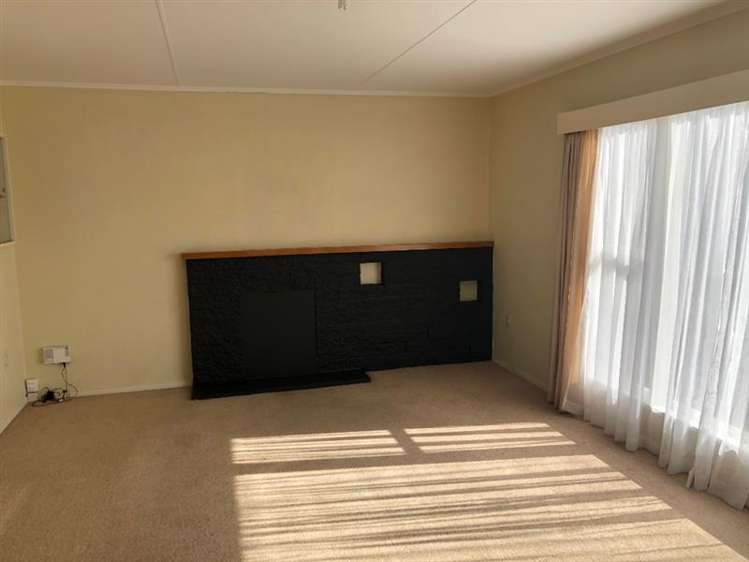 6 Dewe Avenue Feilding_3