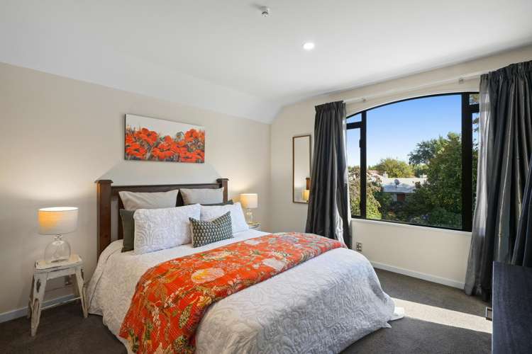 14 Regents Park Drive Casebrook_19