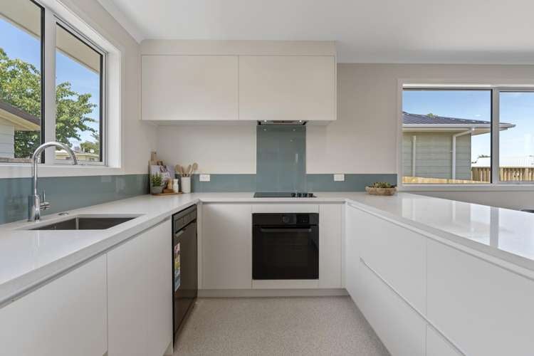 2/4 Reid Grove Richmond Heights_7