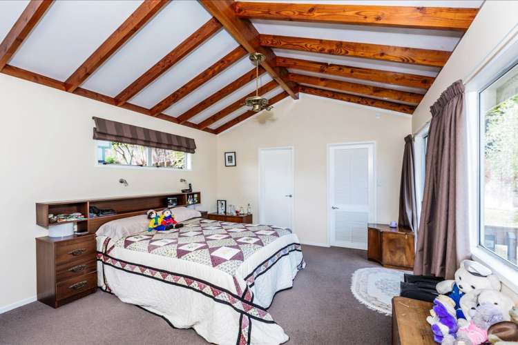 62 Lemnos Place Titirangi_10