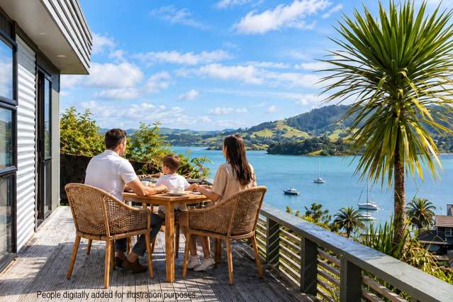 HARBOUR VIEWS, BOAT PARKING & ROOM TO BREATHE