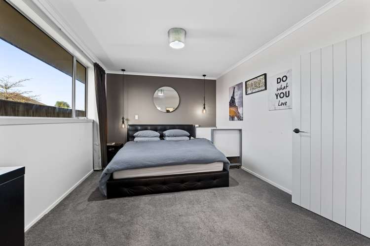 23 Estate Grove Inglewood_13