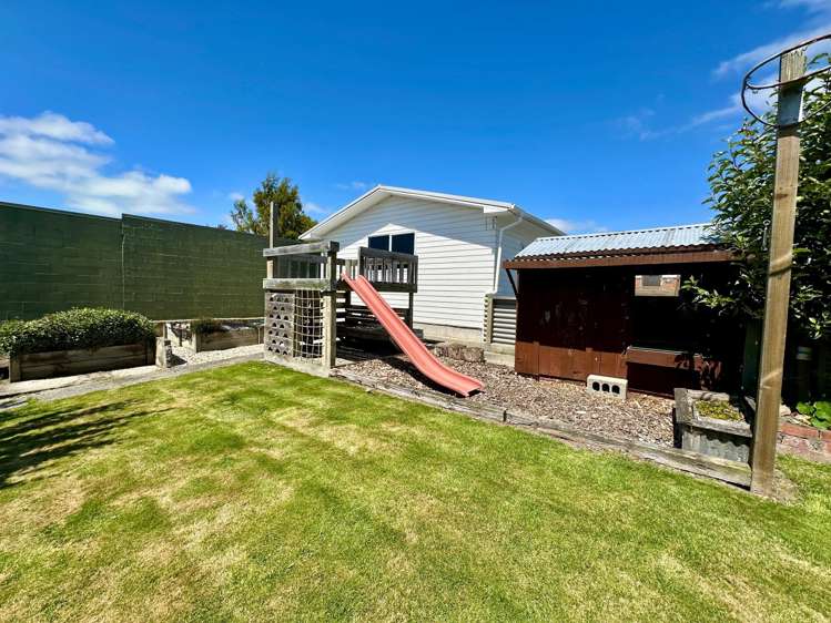 15 Naish Street Balclutha_35
