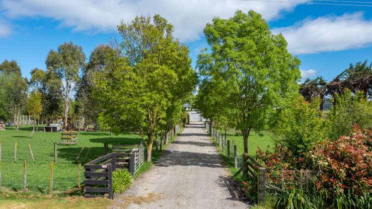 314 White Road Waipawa_23