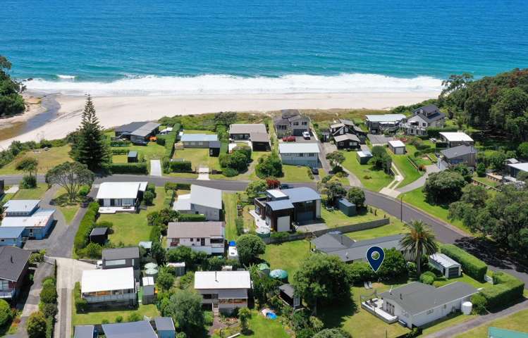 37 Fishermans Bend Whiritoa_1