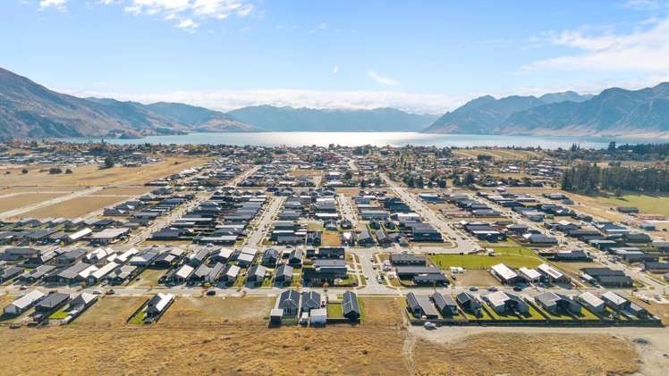 101 Burdon Loop Lake Hawea_21