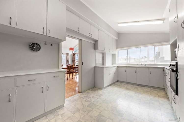 302 Blockhouse Bay Road Avondale_10