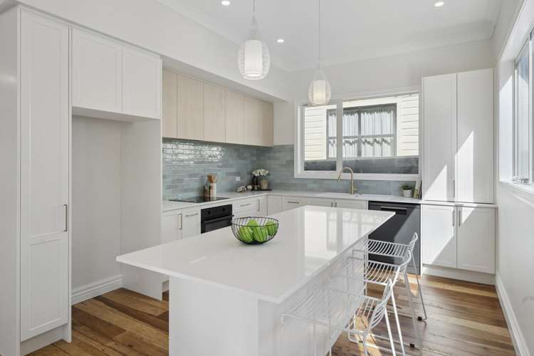 68 Derwent Street Island Bay_3