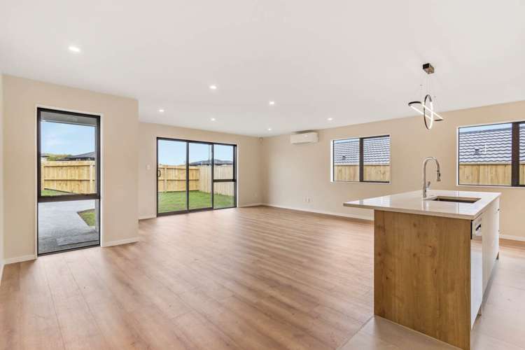 4 Paapaka Way Waiuku_5