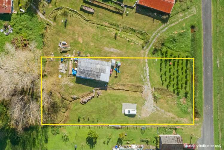 4 Huia Street Ohura_1