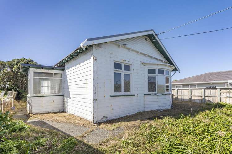 11 Lonsdale Crescent Rongotai_3