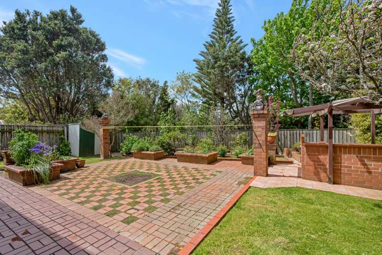 26 Cranwell Street Churton Park_13